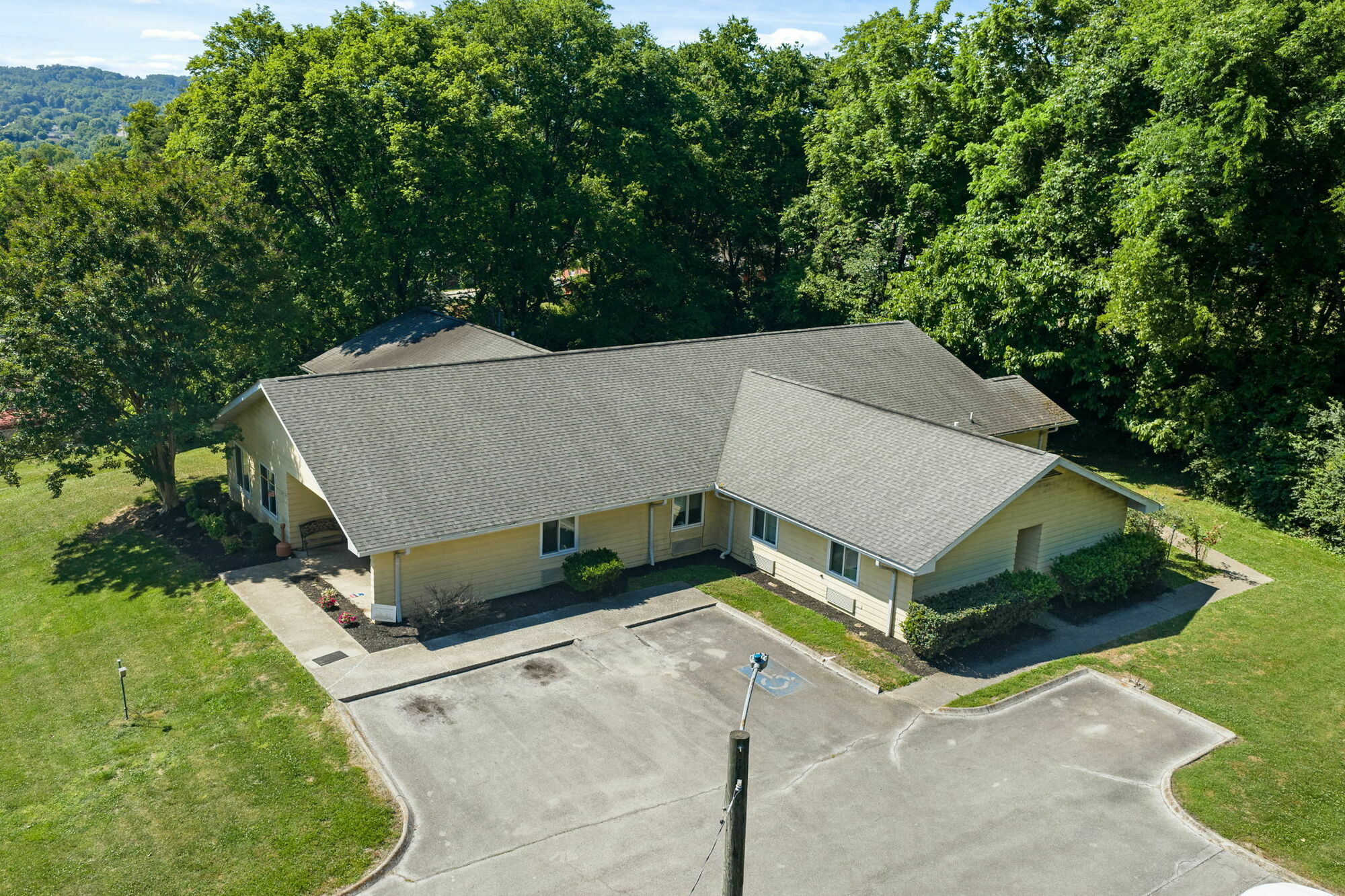 825 Donna St, Morristown, TN for Sale