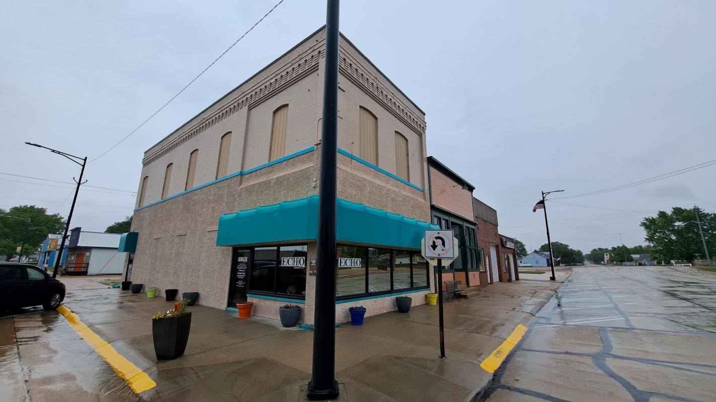 203 W Arnold Ave, Arnold, NE for Sale