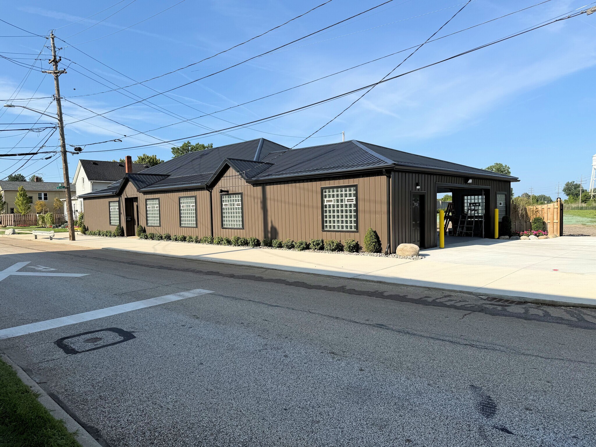 3926 Church St, Willoughby, OH for Rent