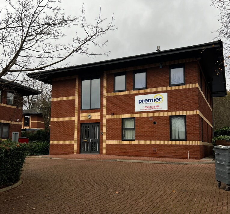 Killingbeck Dr, Leeds, WYK for Rent