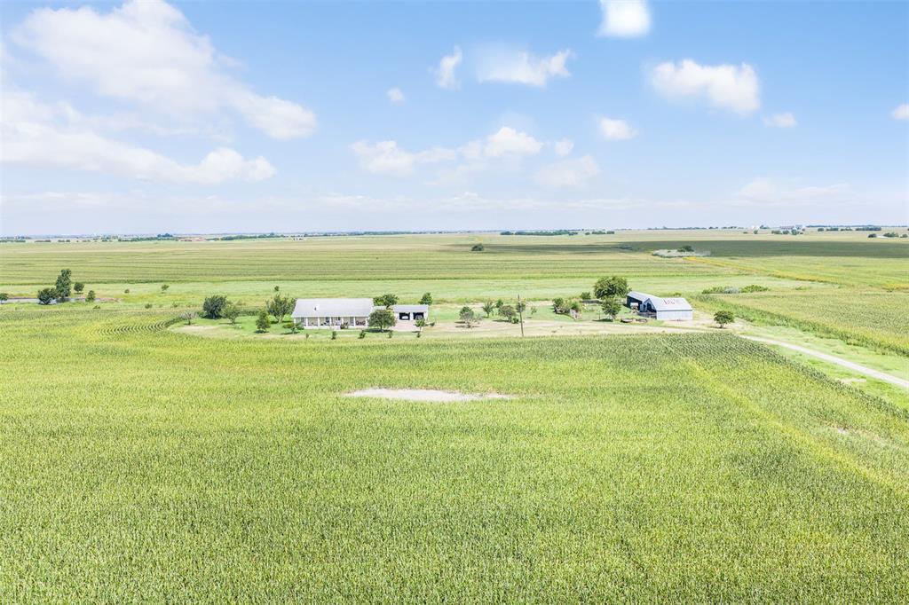 18108 Werchan Ln, Coupland, TX for Sale