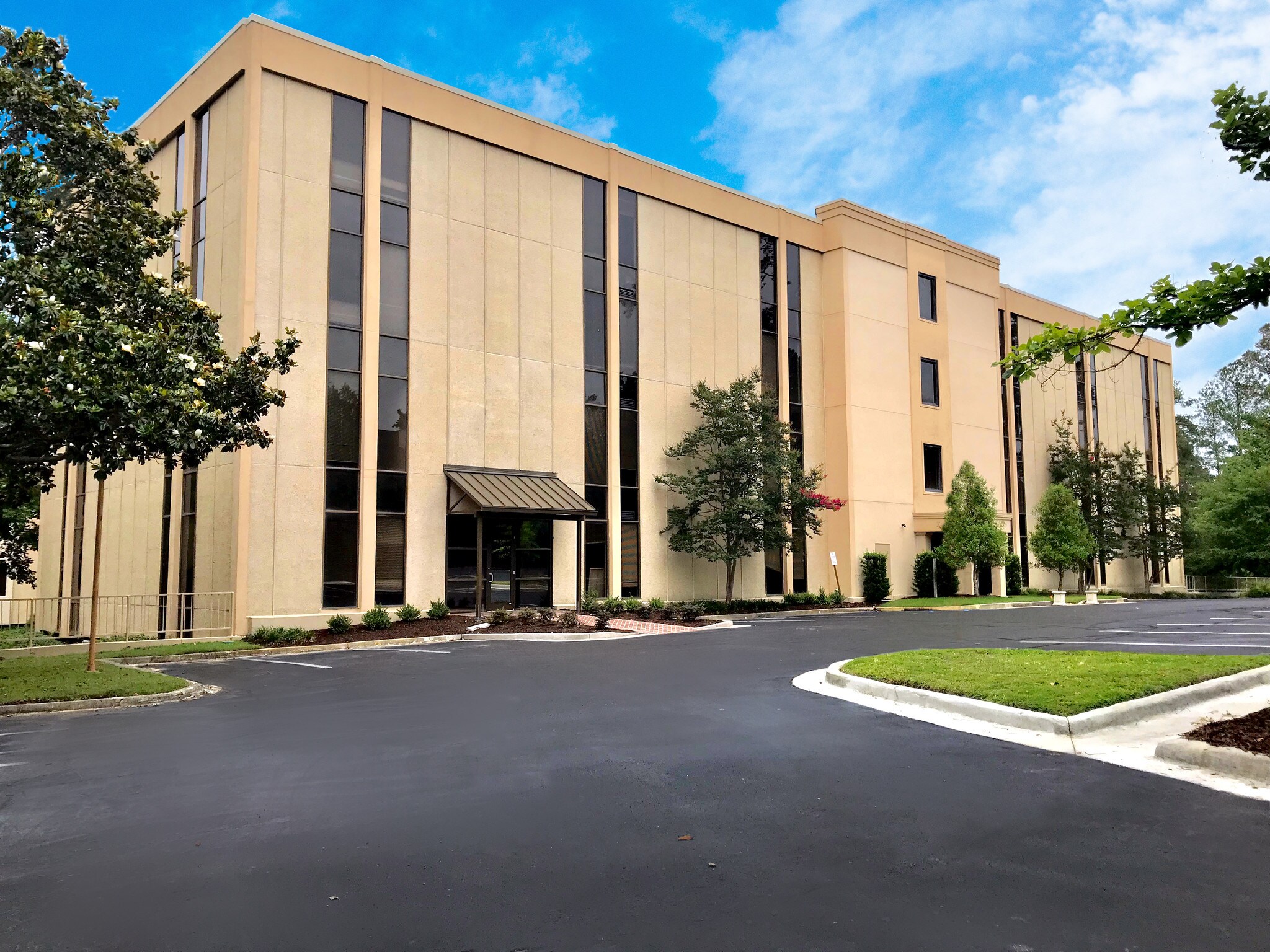 1777 St Julian Pl Columbia, SC 29204 Office Property for Sale on