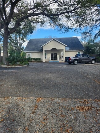 Tampa, FL Medical - 8751 N 30th St