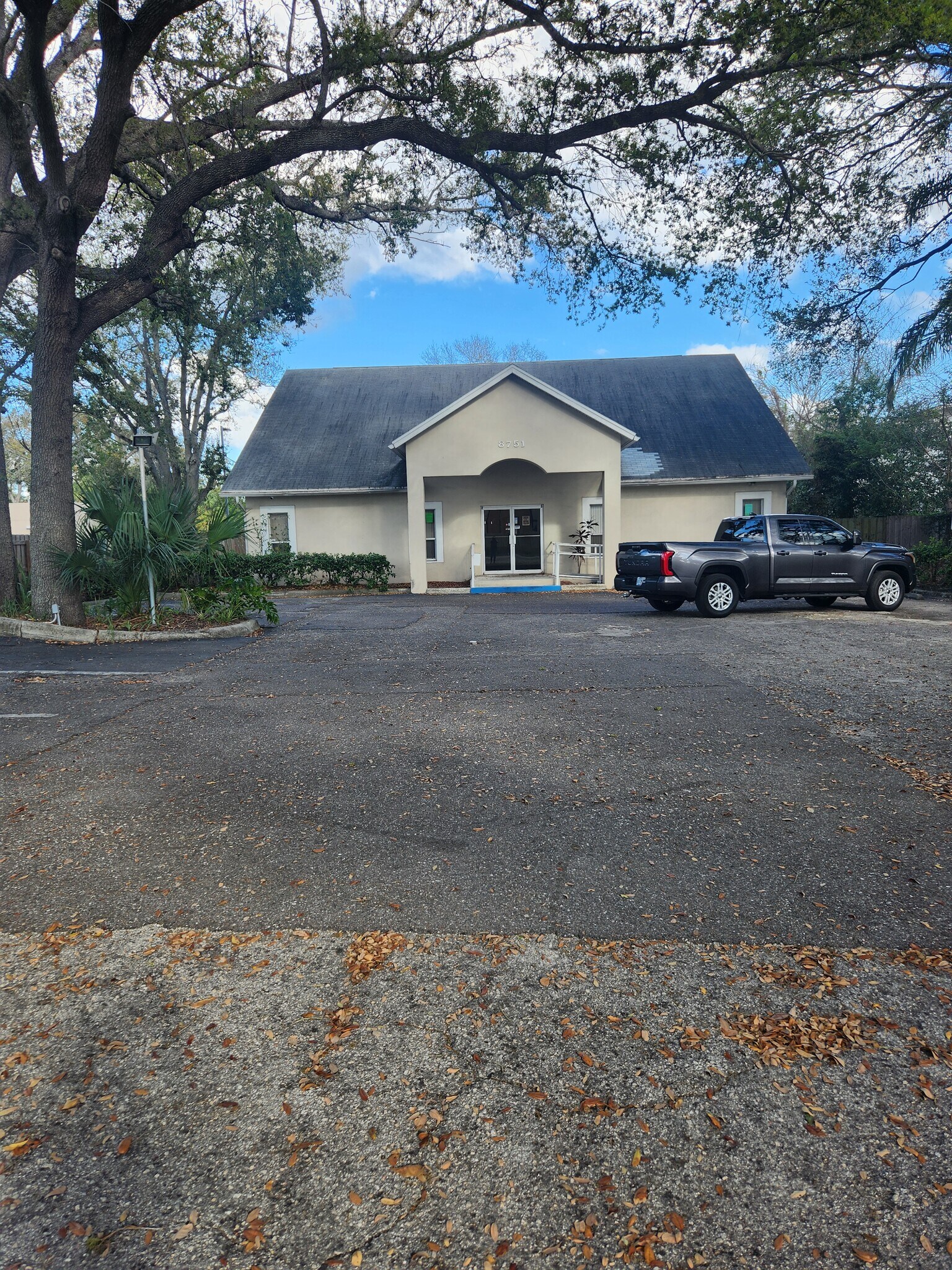 8751 N 30th St, Tampa, FL for Rent
