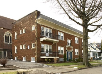Cleveland, OH Apartments - 15510 Huntmere Ave