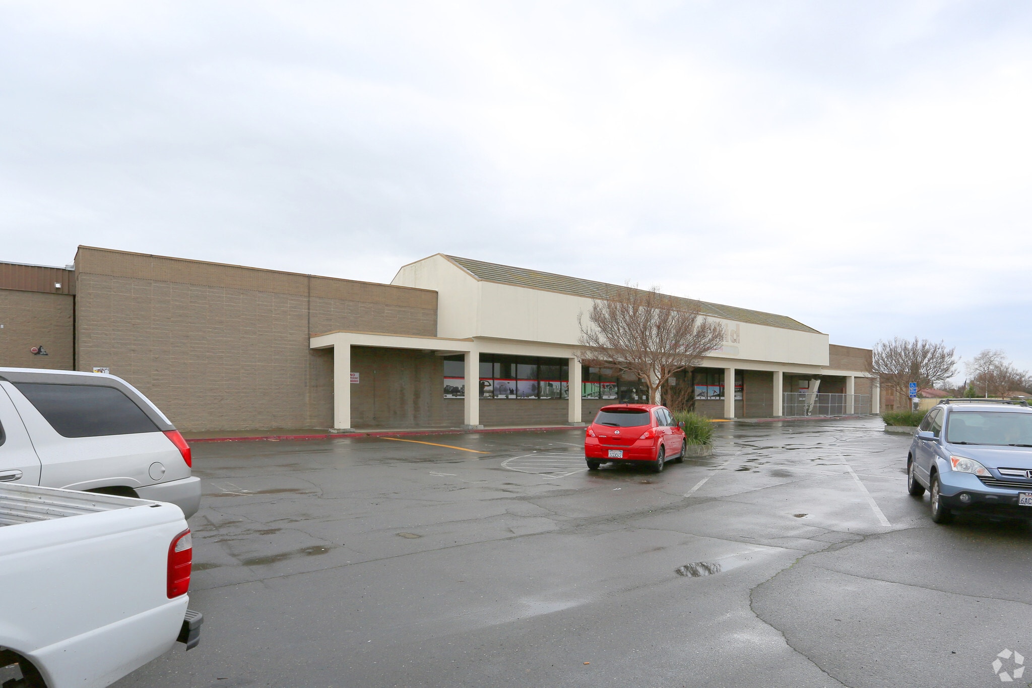 4020 Florin Rd, Sacramento, CA for Sale