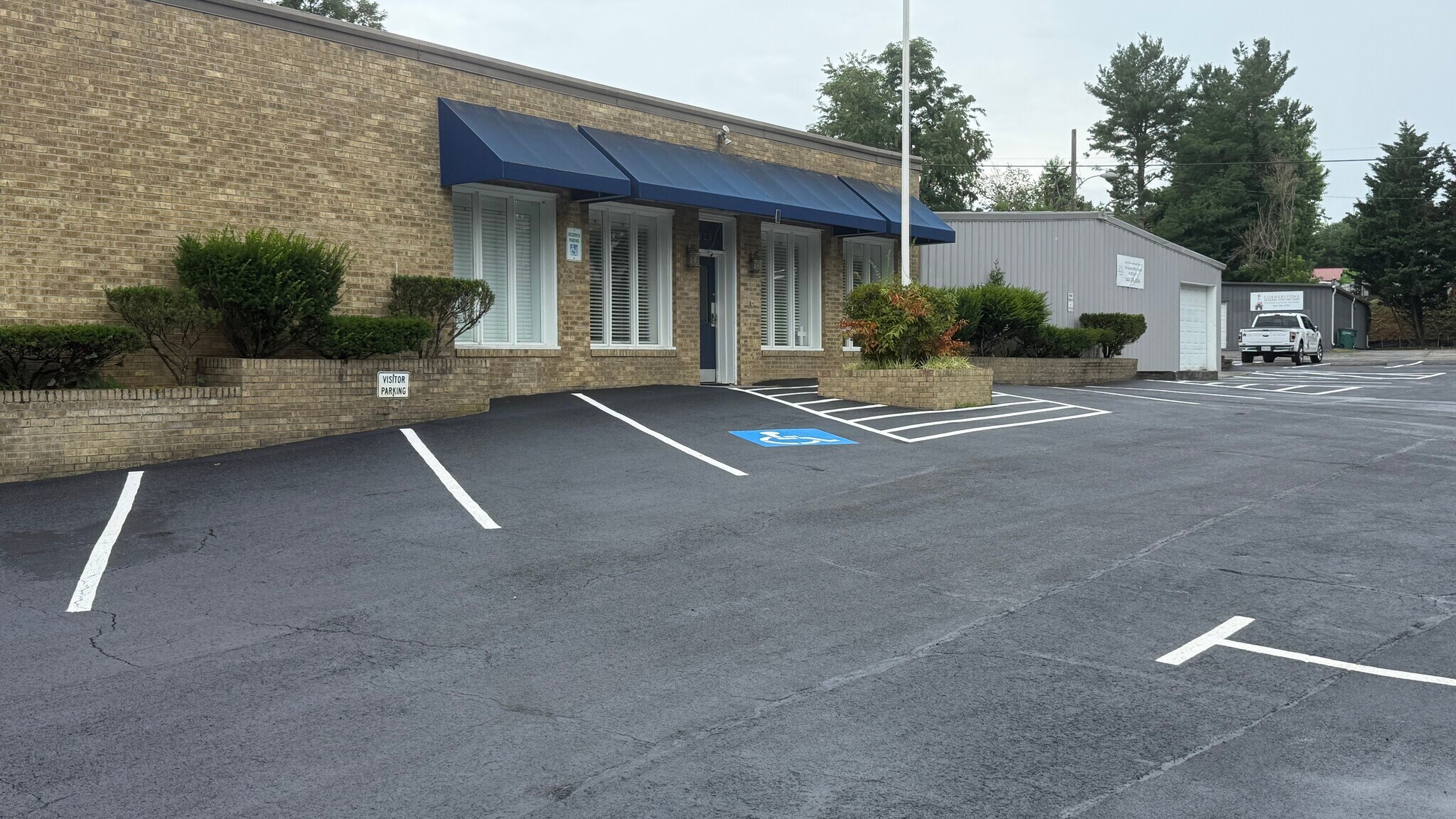 825 Park St, Christiansburg, VA for Rent