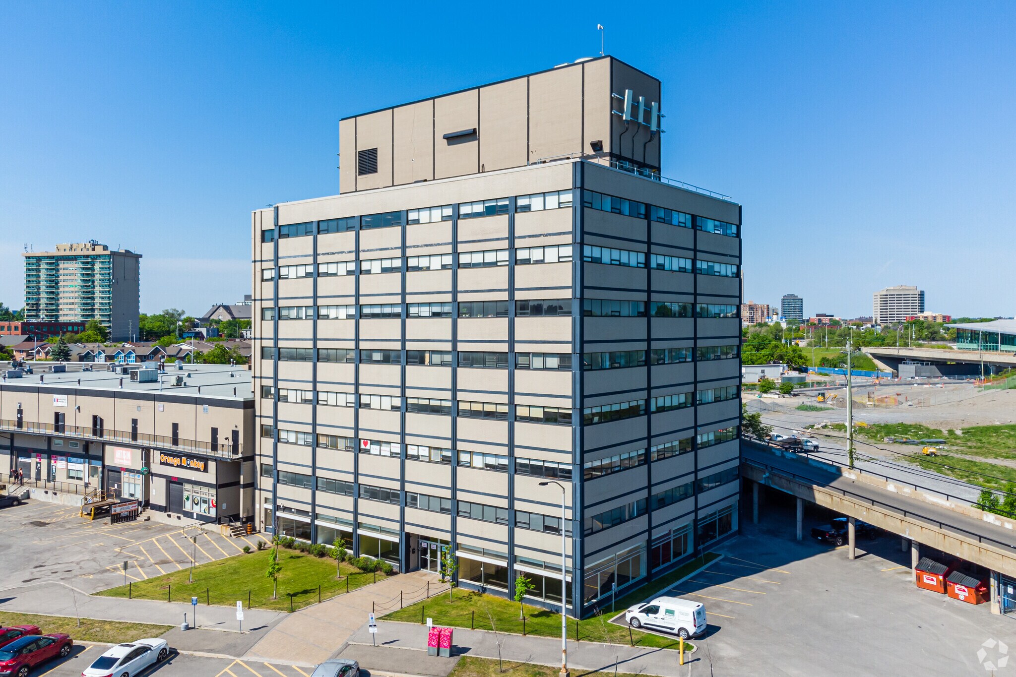 250 City Centre Ave, Ottawa, ON for Rent