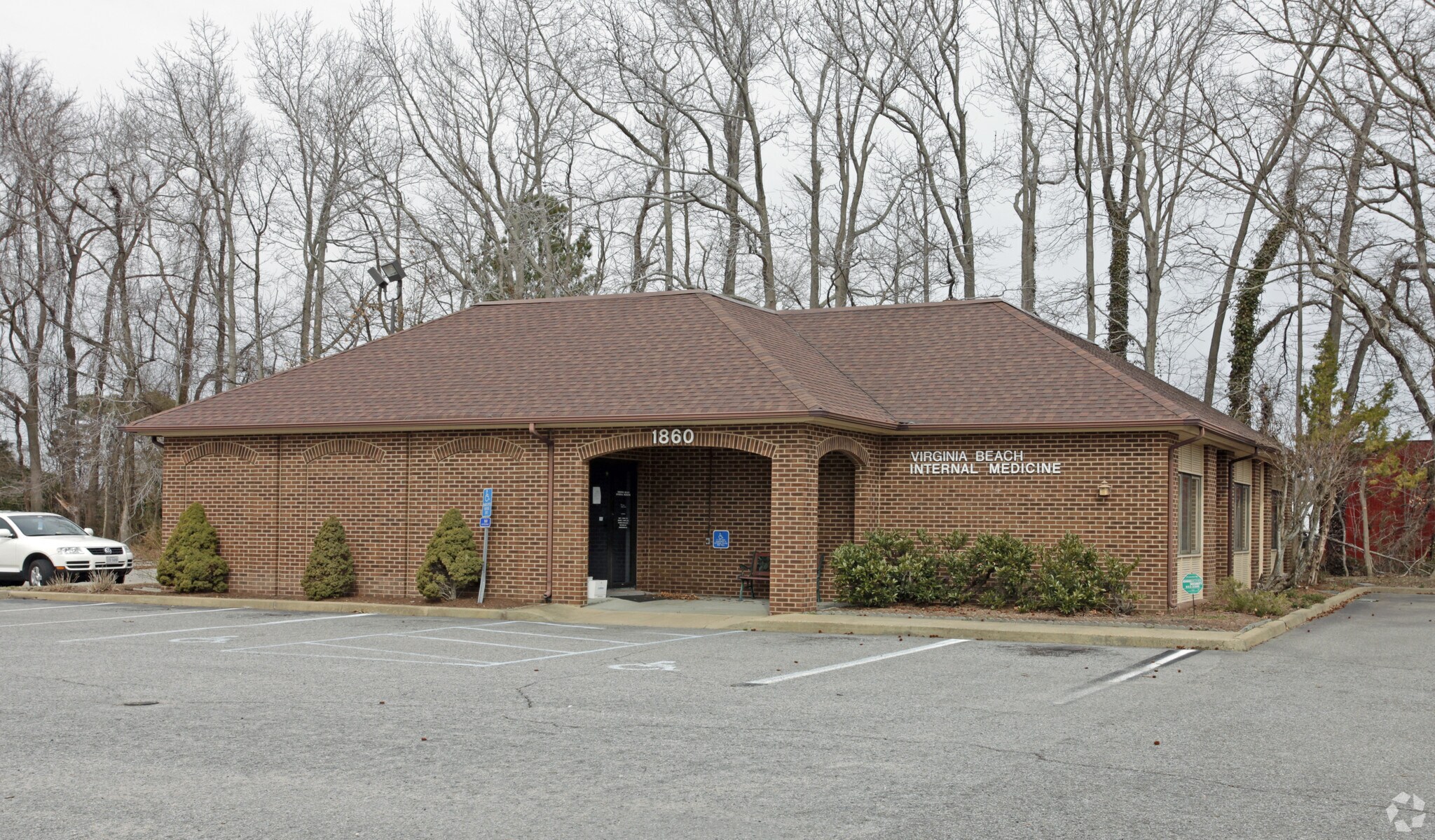1860 Colonial Medical Ct, Virginia Beach, VA for Sale