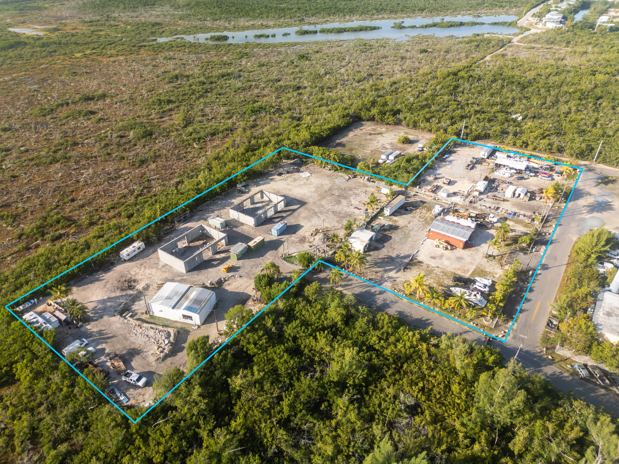 30230 Paradise Ln, Big Pine Key, FL for Sale