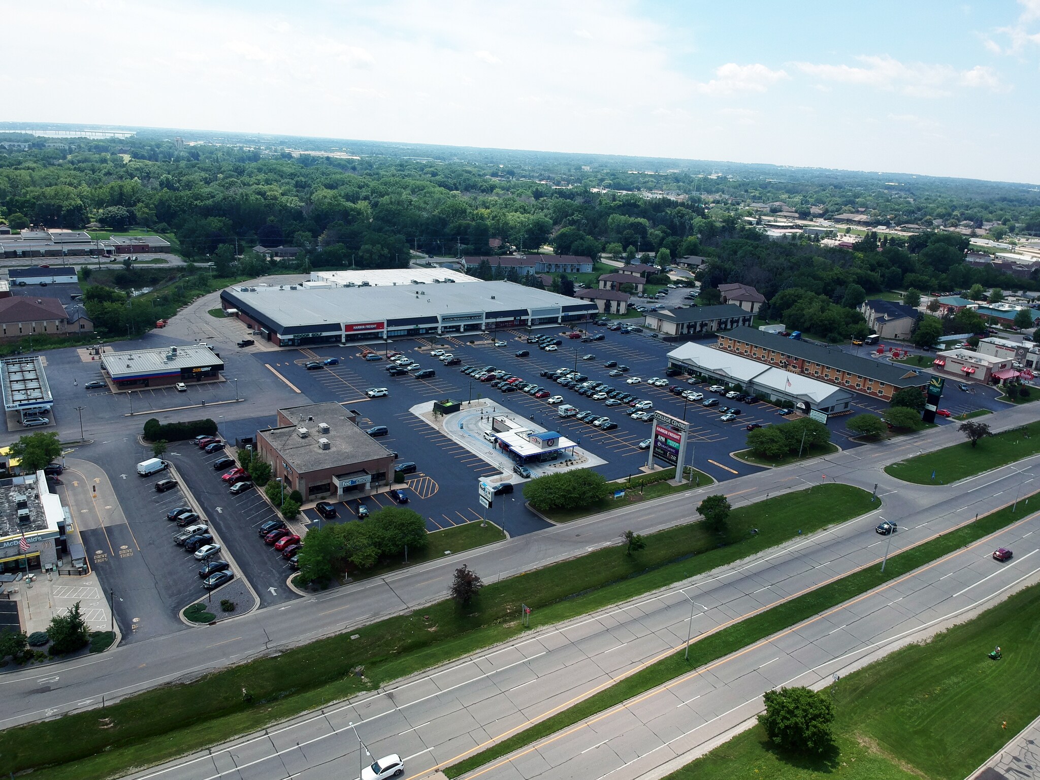 3305-3365 W College Ave, Appleton, WI for Rent