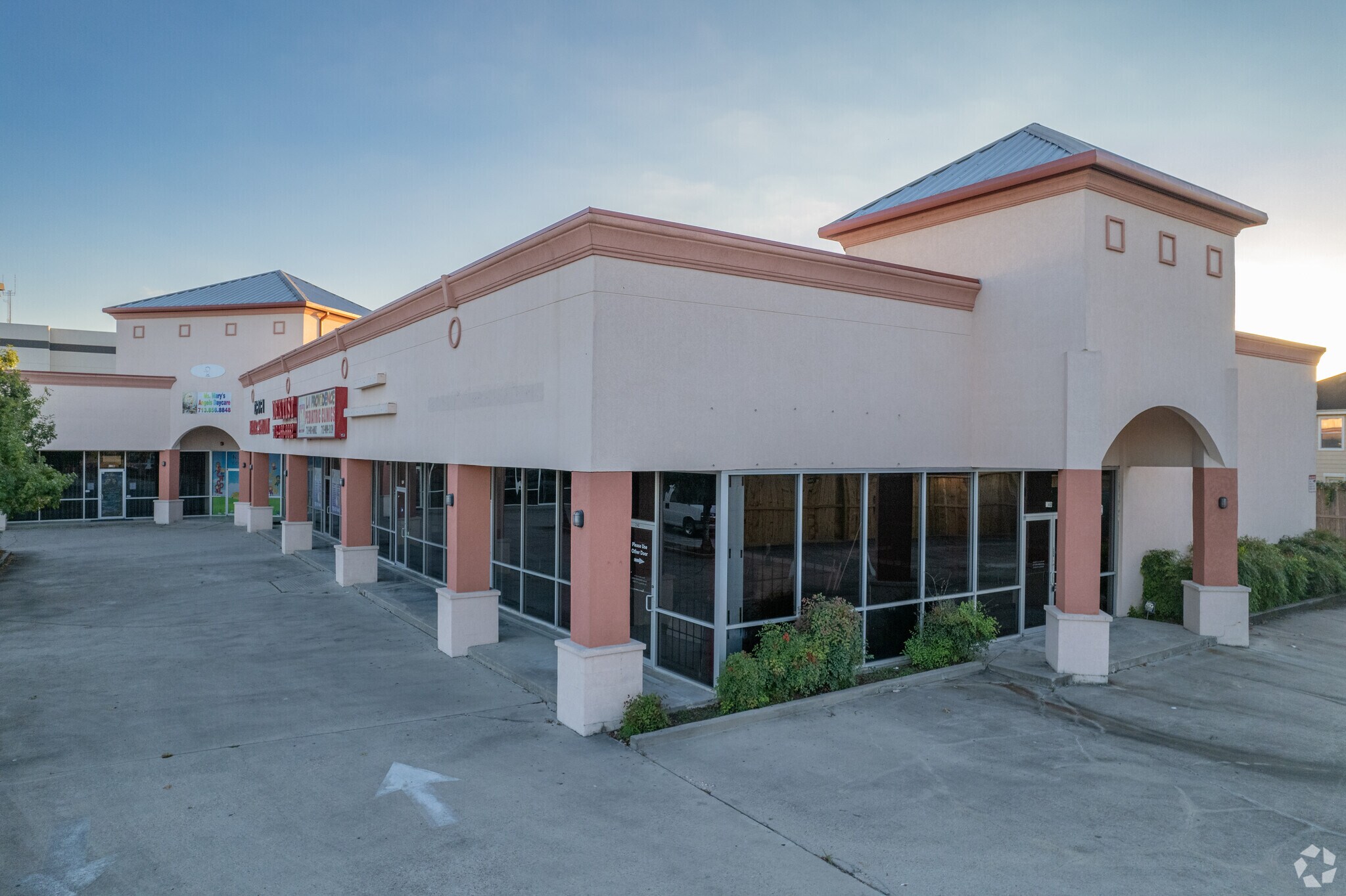 8511 N Houston Rosslyn Rd, Houston, TX for Rent