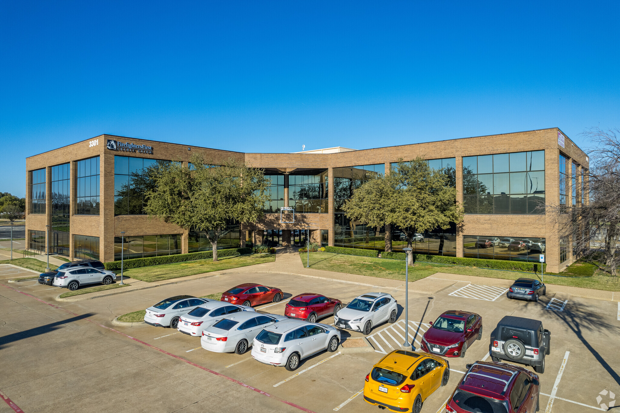 3301 Airport Fwy, Bedford, TX for Rent