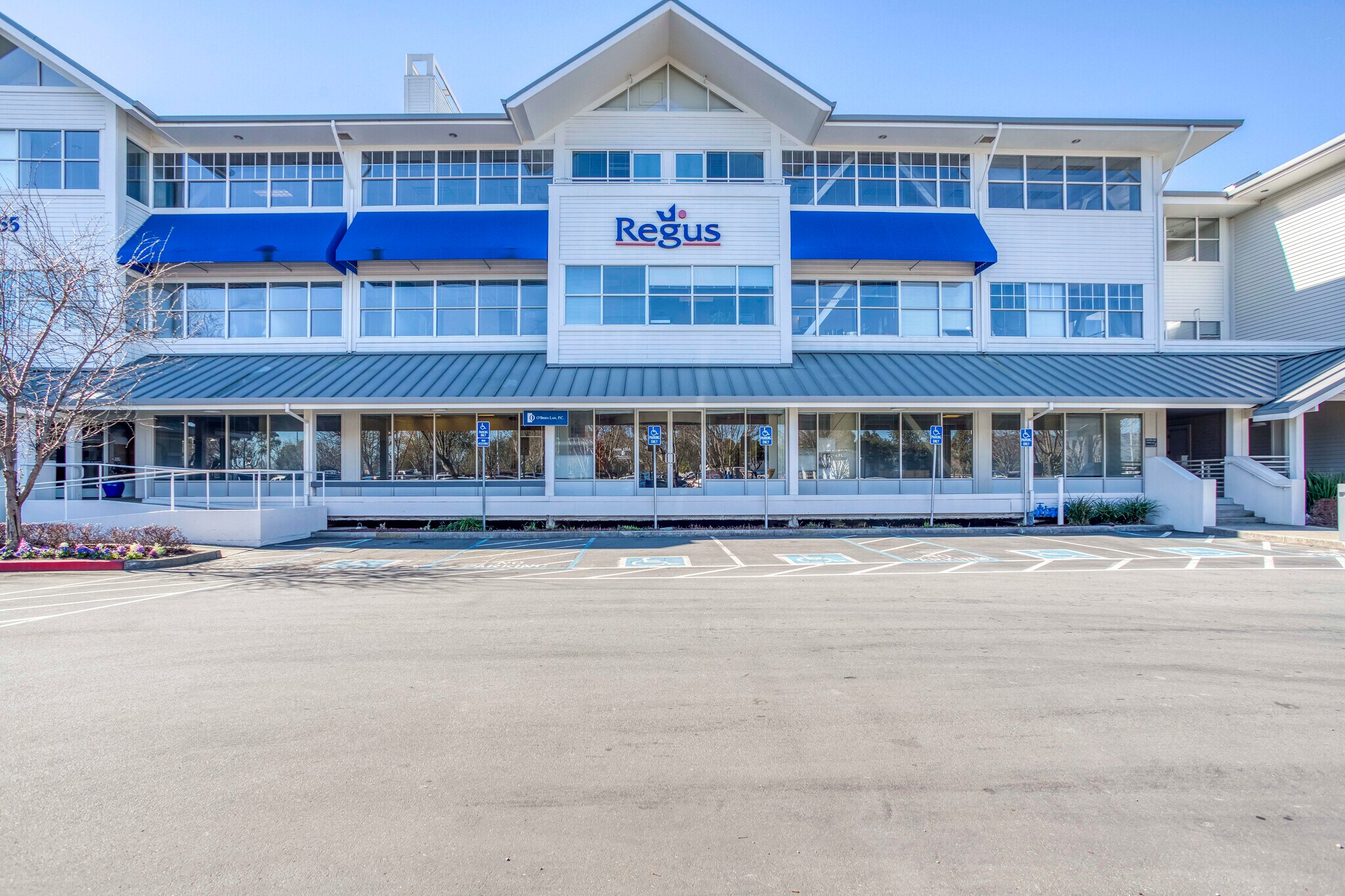 755 Baywood Dr, Petaluma, CA for Rent