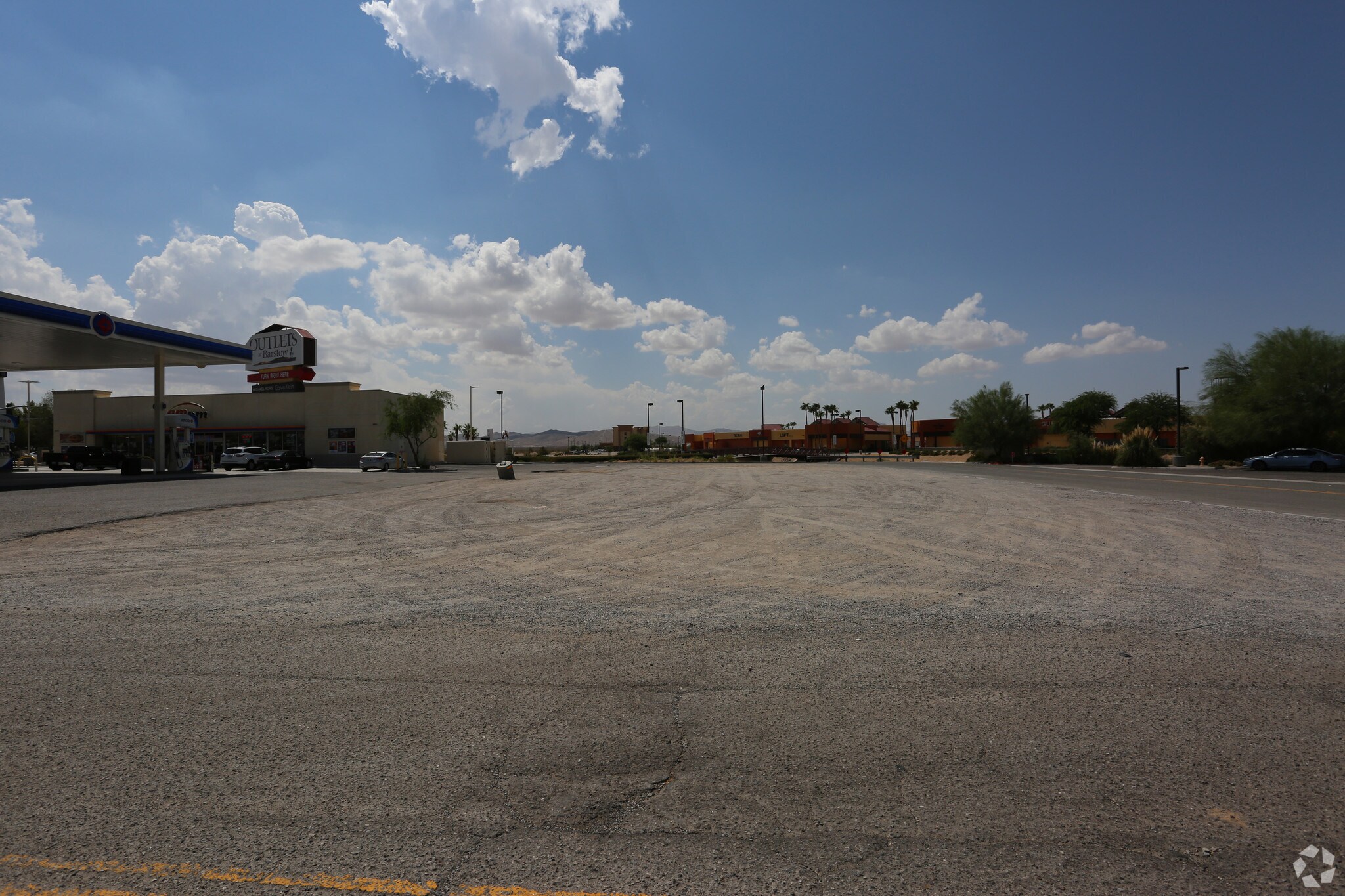 2800 Lenwood Rd, Barstow, CA for Rent