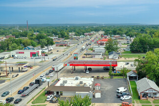 Okmulgee, OK Service Station - 303 S Wood Dr