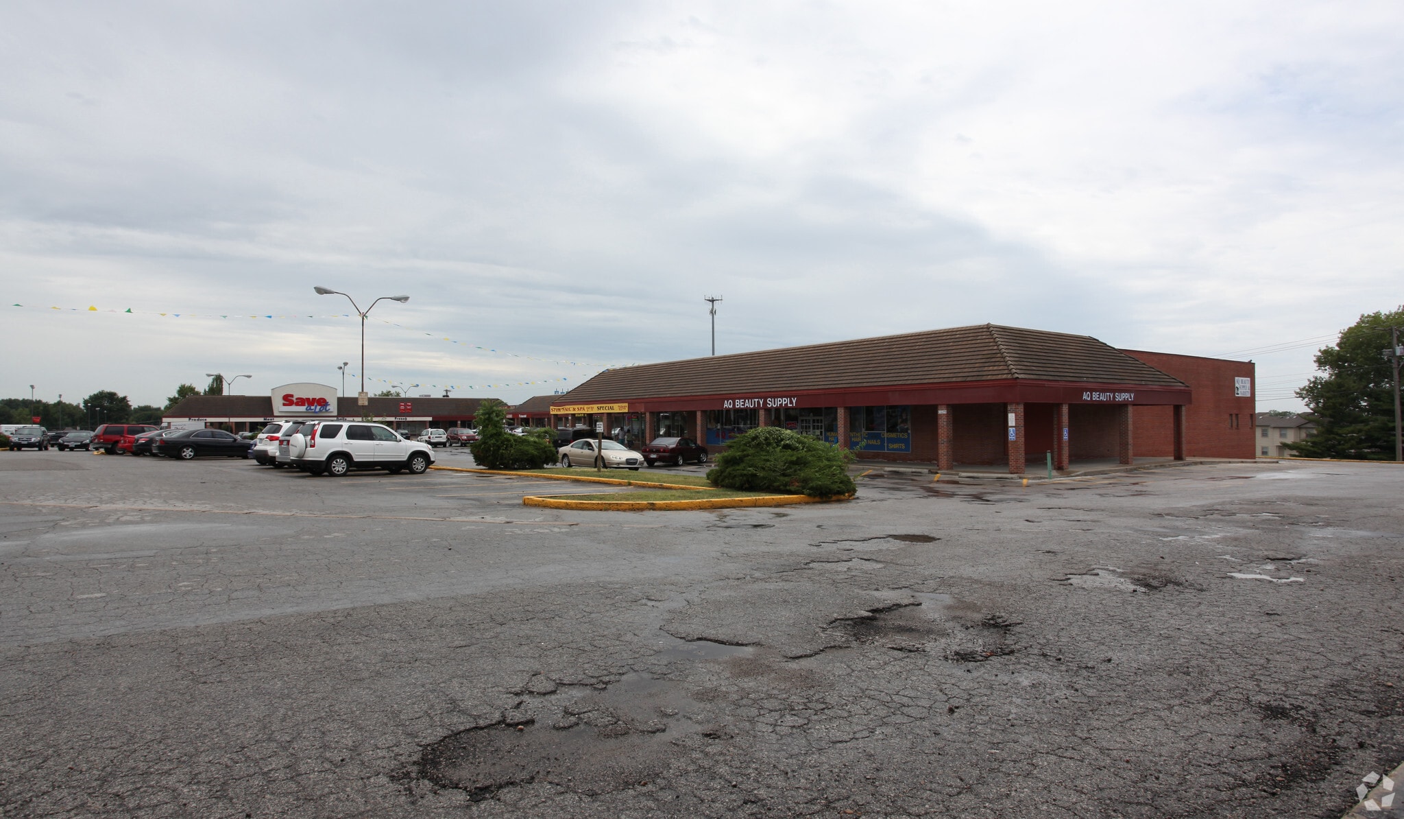 8700-8756 Blue Ridge Blvd, Kansas City, MO for Rent