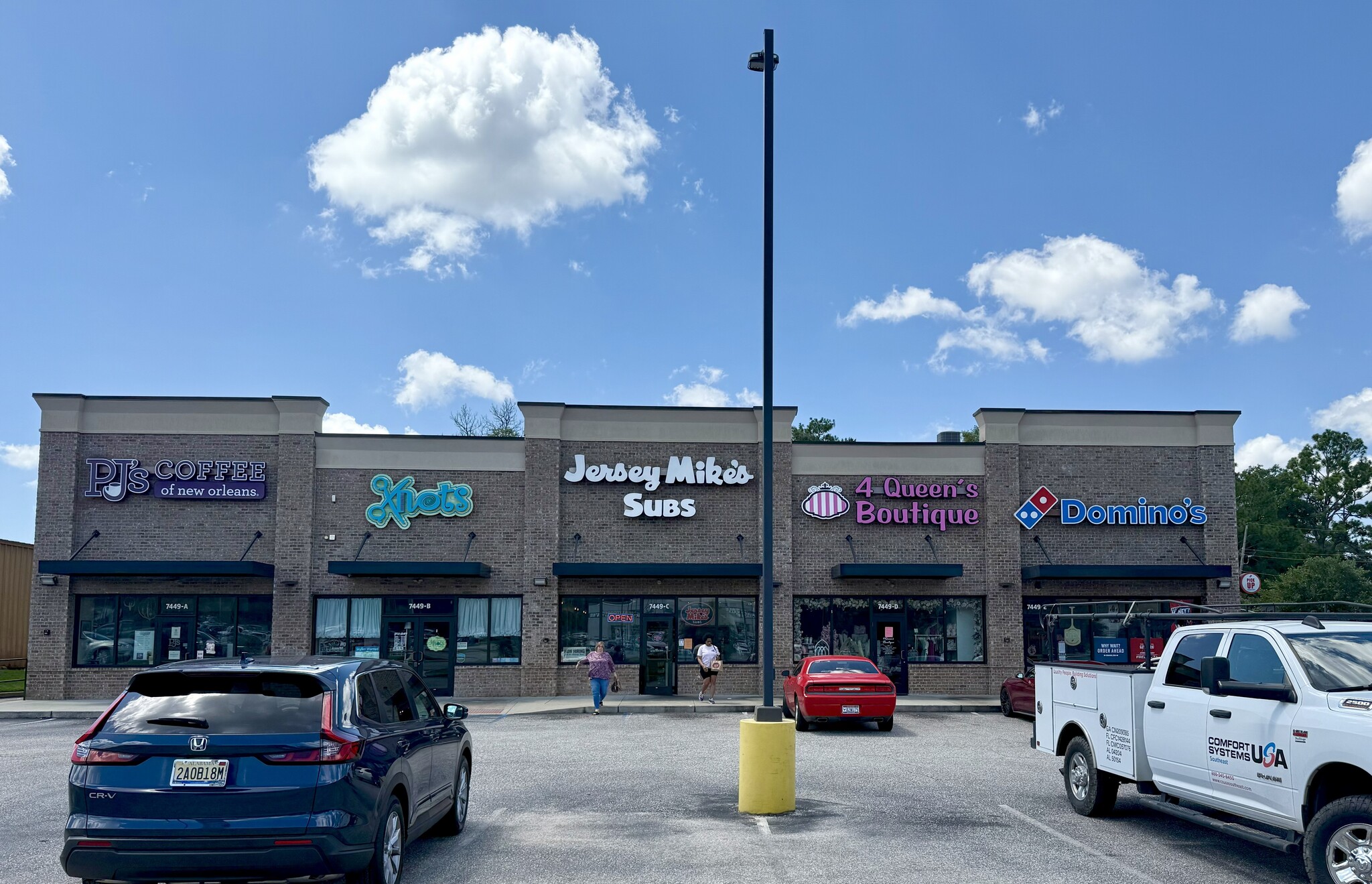 7449 Airport Blvd, Mobile, AL for Rent