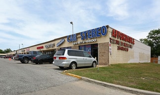 Houston, TX Office/Retail, Retail - 12700-12722 N I-45