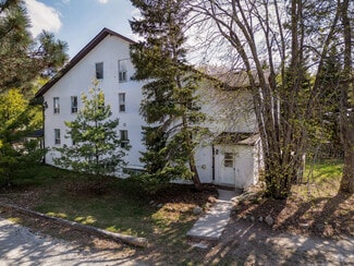 Blue Mountains, ON Residential Income - 210 Arlberg Cres Blue Mountains, ON Residential Income - 210 Arlberg Cres