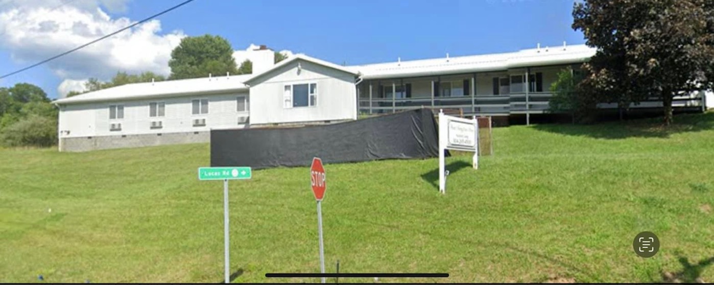 41 Watkins Dr, Grafton, WV for Rent