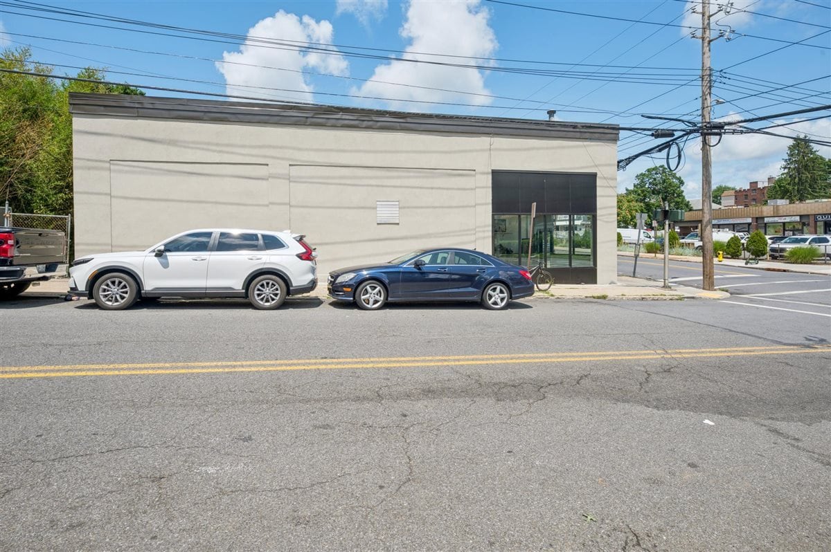 320 Webster Ave, New Rochelle, NY for Sale