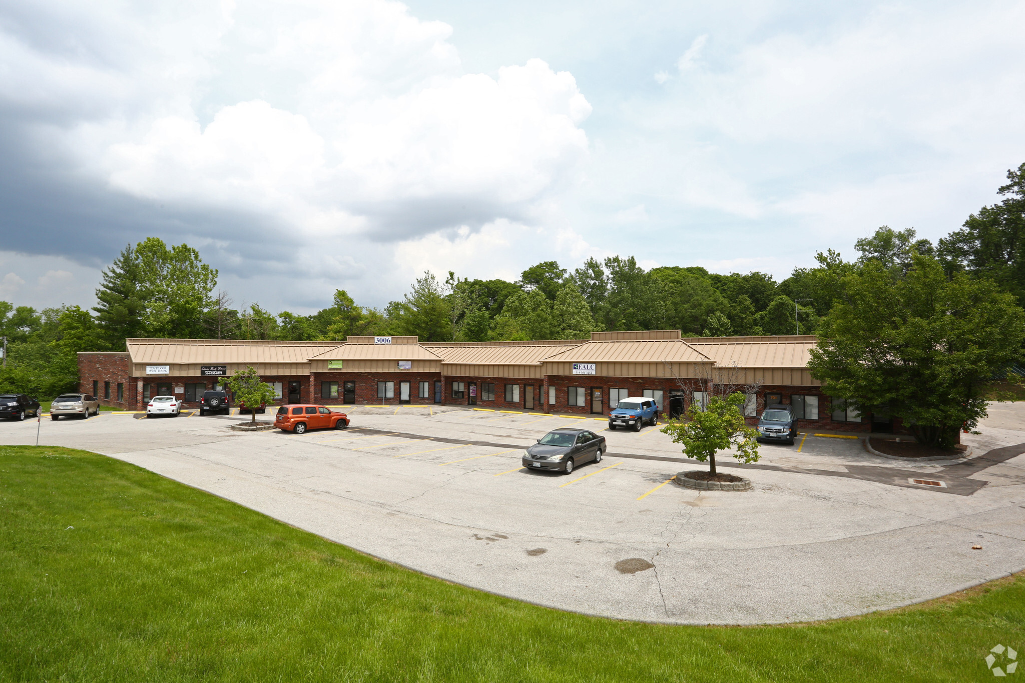 3006 N Lindbergh Blvd, Saint Ann, MO for Rent