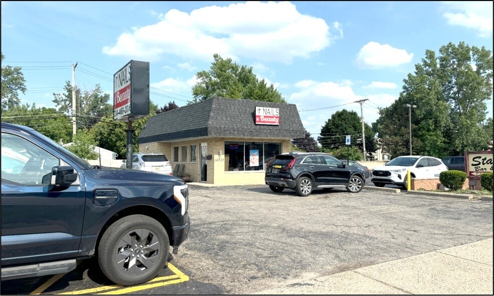 14932 Middlebelt Rd, Livonia, MI for Sale