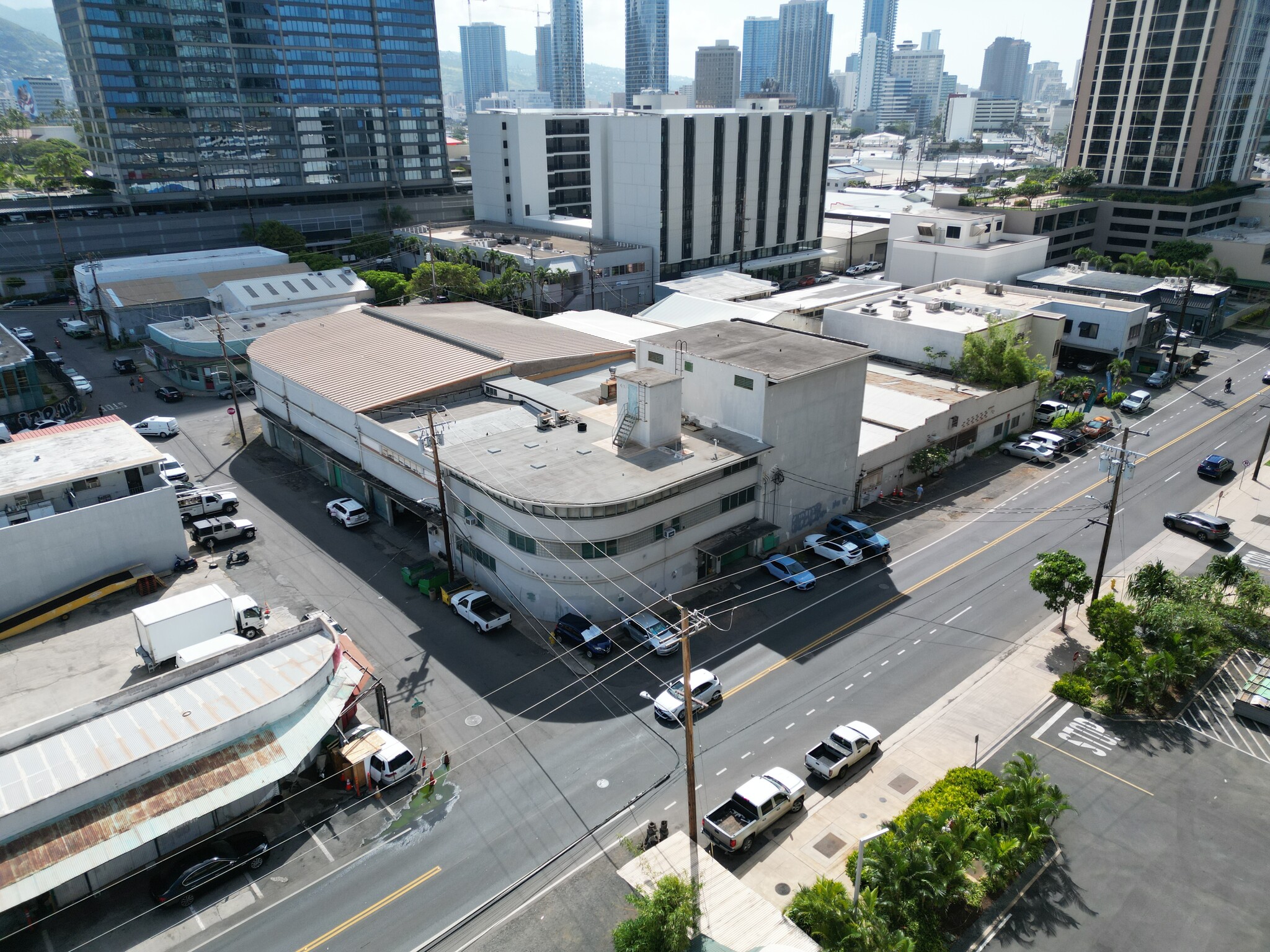 517 Cummins St, Honolulu, HI for Sale