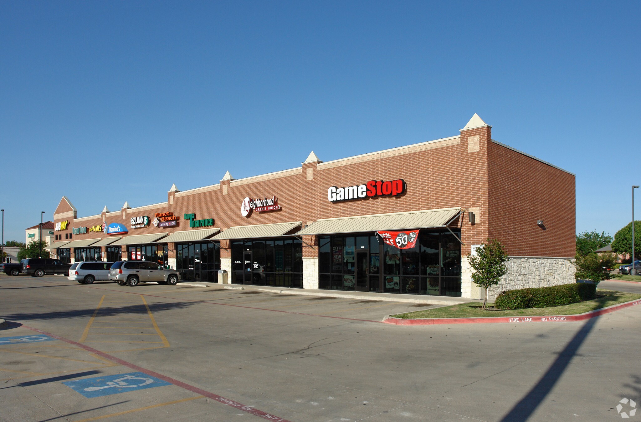 1035 N Highway 77, Waxahachie, TX for Rent