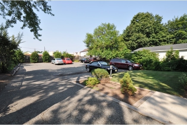 238 Saint Paul St, Westfield, NJ for Rent
