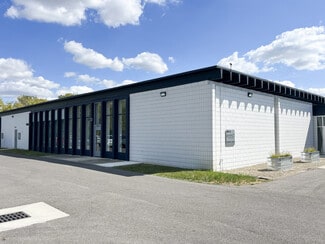 Columbus, OH Retail - 660-666 N Hague Ave