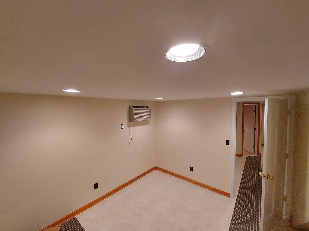 472 Lake St, Brooklyn, NY for Sale