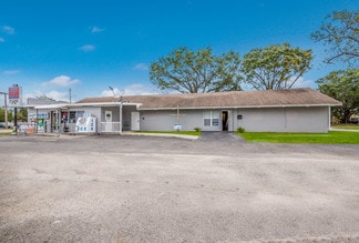 Bradenton, FL Retail - 2001 9th St