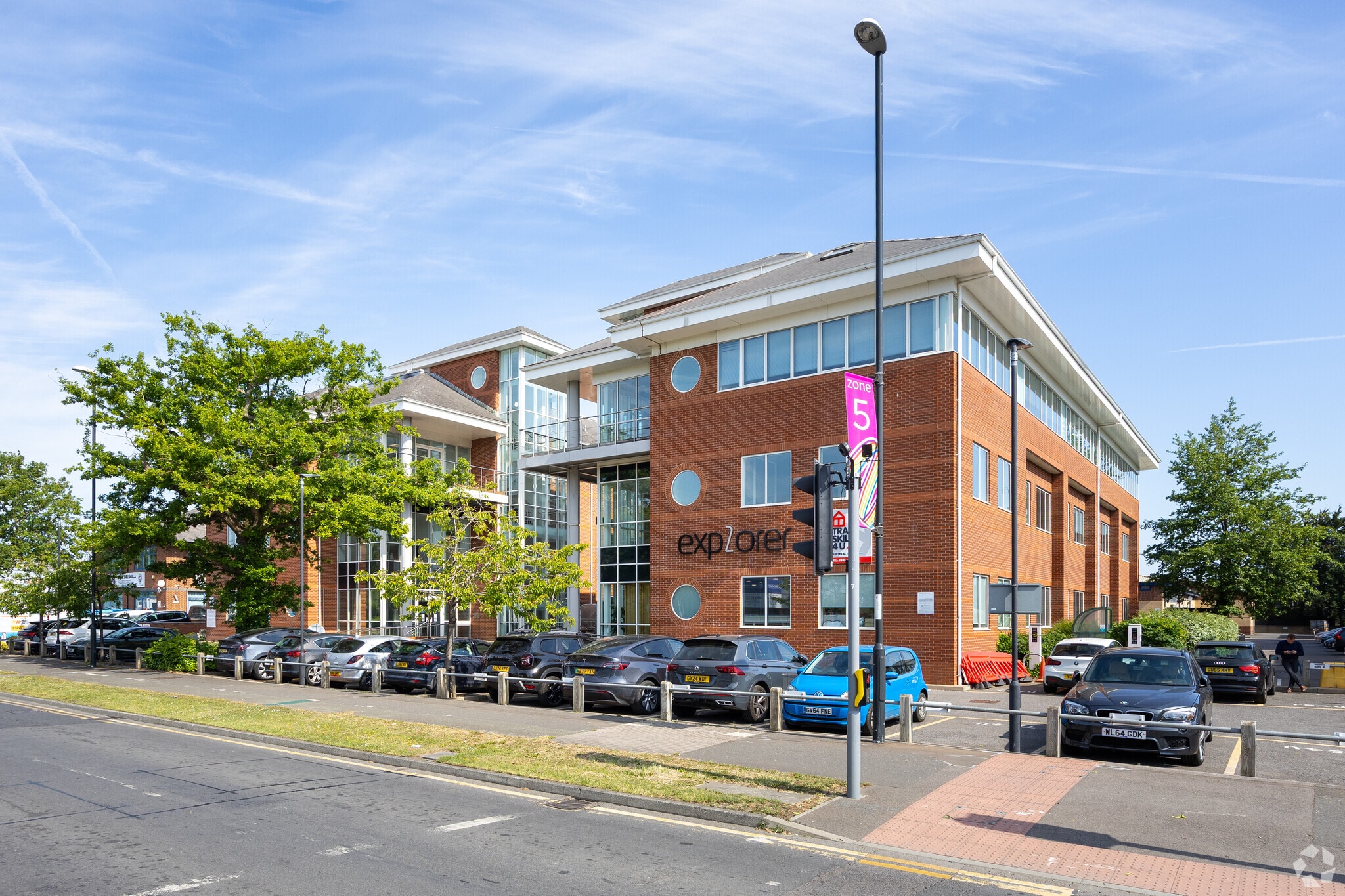 Fleming Way, Crawley, WSX for Rent