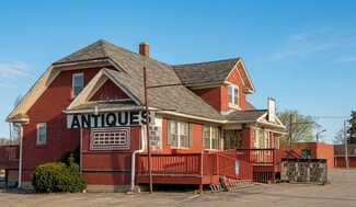 Pingree Grove, IL Storefront Retail/Residential - 43W407 US Highway 20