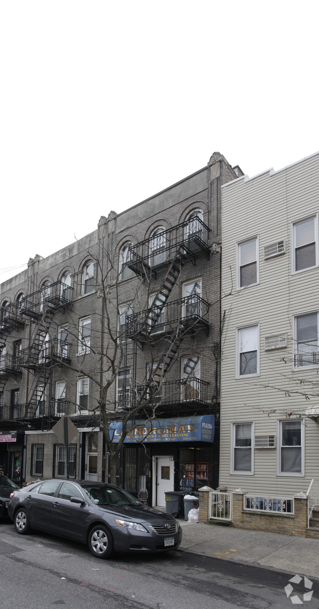 71 Driggs Ave, Brooklyn, NY for Rent