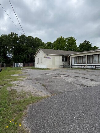 Memphis, TN Flex - 3709 E Raines Rd