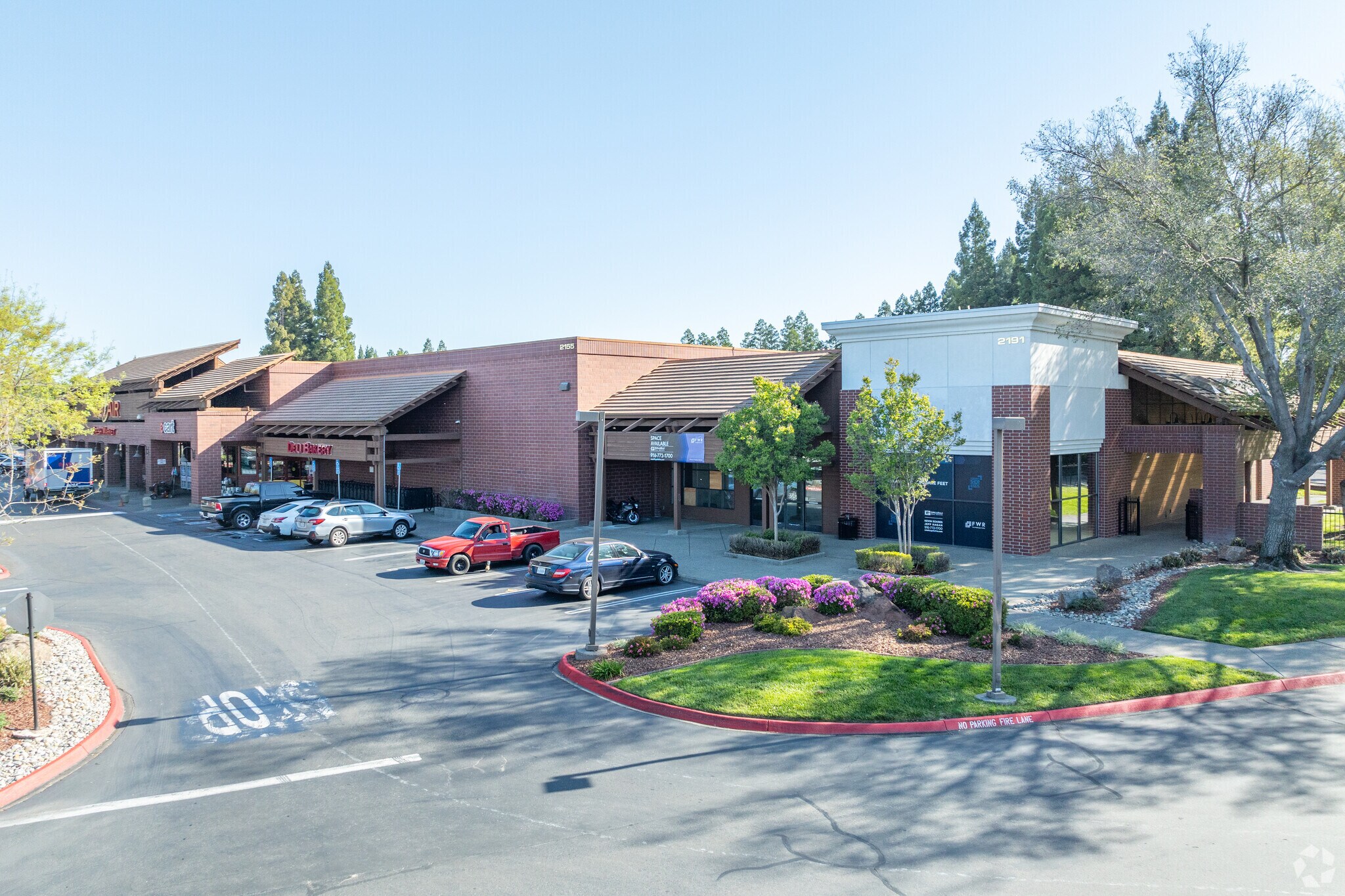 2095-2180 Golden Centre Ln, Gold River, CA for Rent