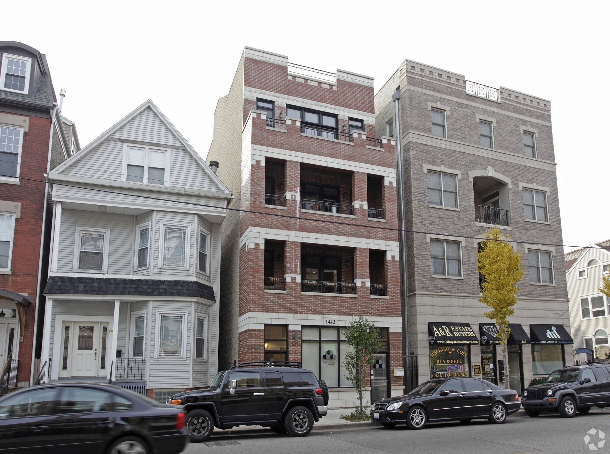 1443 W Belmont Ave, Chicago, IL for Rent