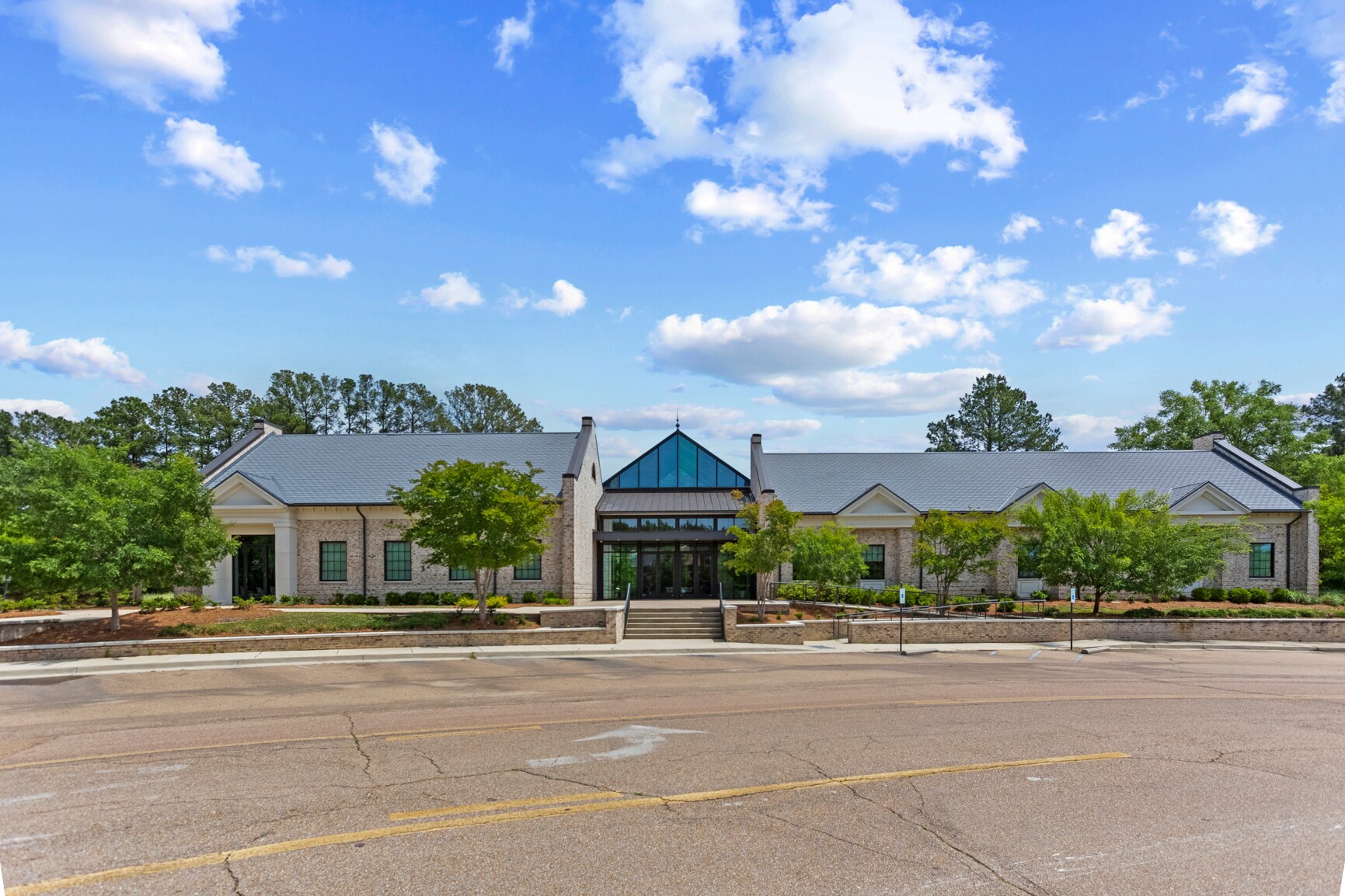 160 Fountains Blvd, Madison, MS for Sale