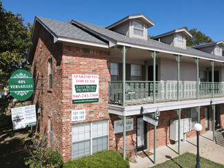 Denton, TX Office/Retail - 405 S Elm St