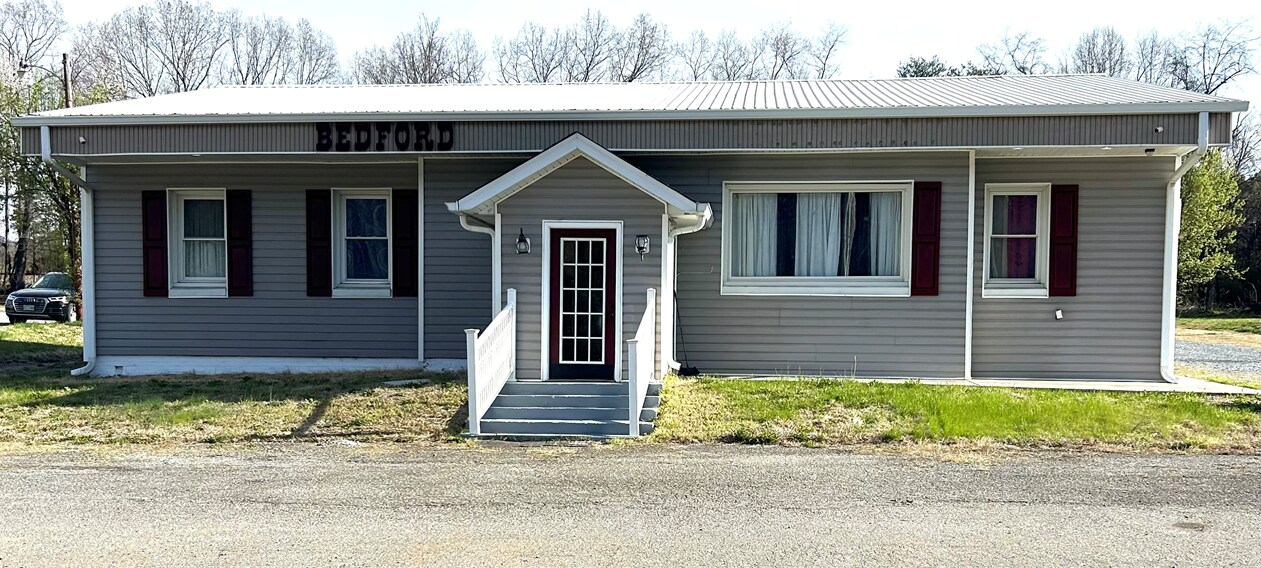 2125 W Lynchburg Salem Tpke, Bedford, VA for Rent