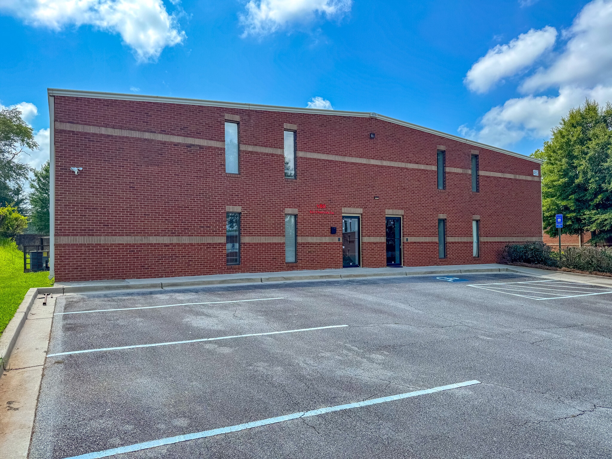 4953 Austin Park Ave, Buford, GA for Sale