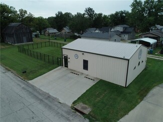 Osawatomie, KS Specialty - 511 Carr Ave Osawatomie, KS Specialty - 511 Carr Ave