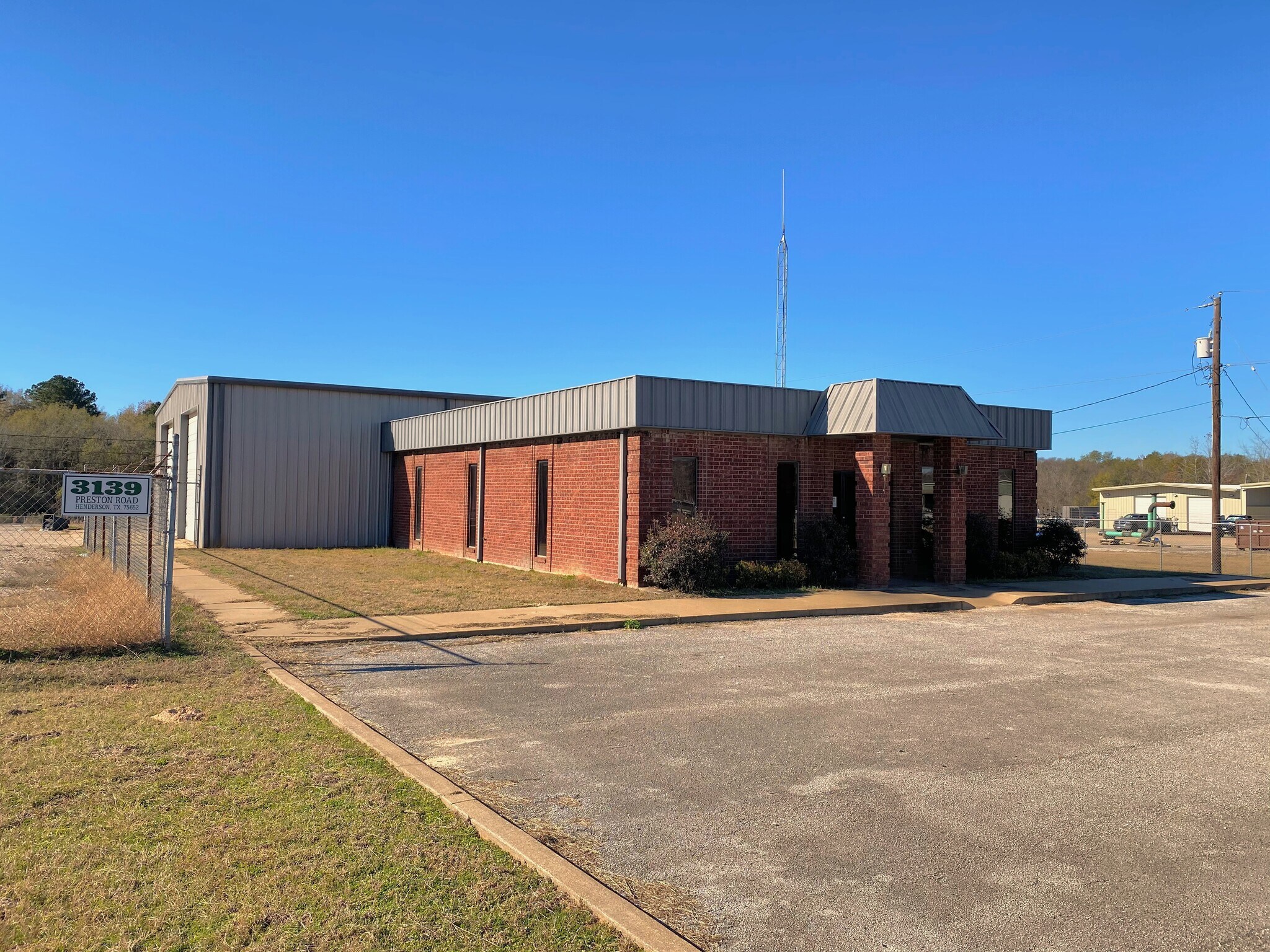 3139 Preston Rd, Henderson, TX for Rent
