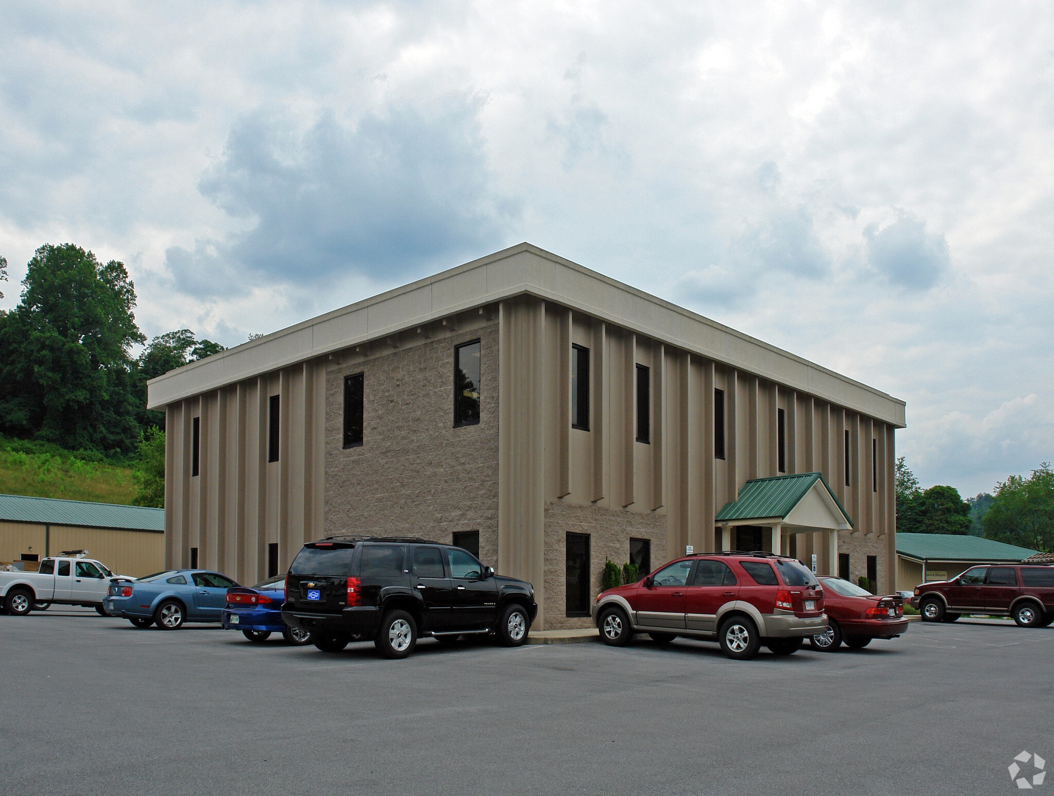 294 Blevins Blvd, Bristol, VA for Sale