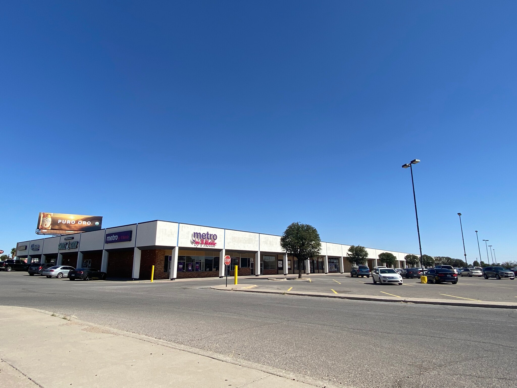 8500 Dyer St El Paso, TX 79904 Shopping Center Property for Lease on