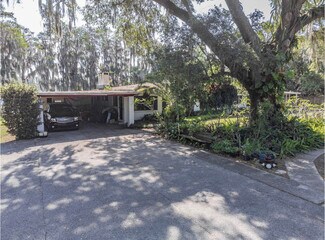 Land O Lakes, FL Specialty - 22129 Carson Dr