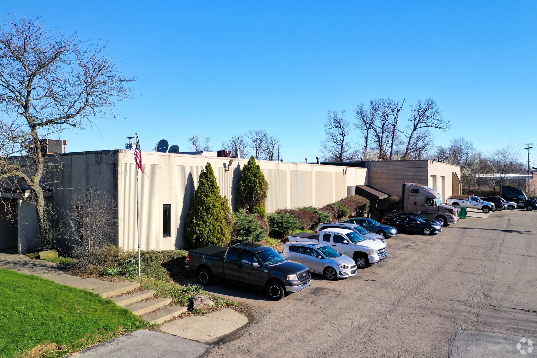 155 Thorn Hill Rd, Warrendale, PA for Sale